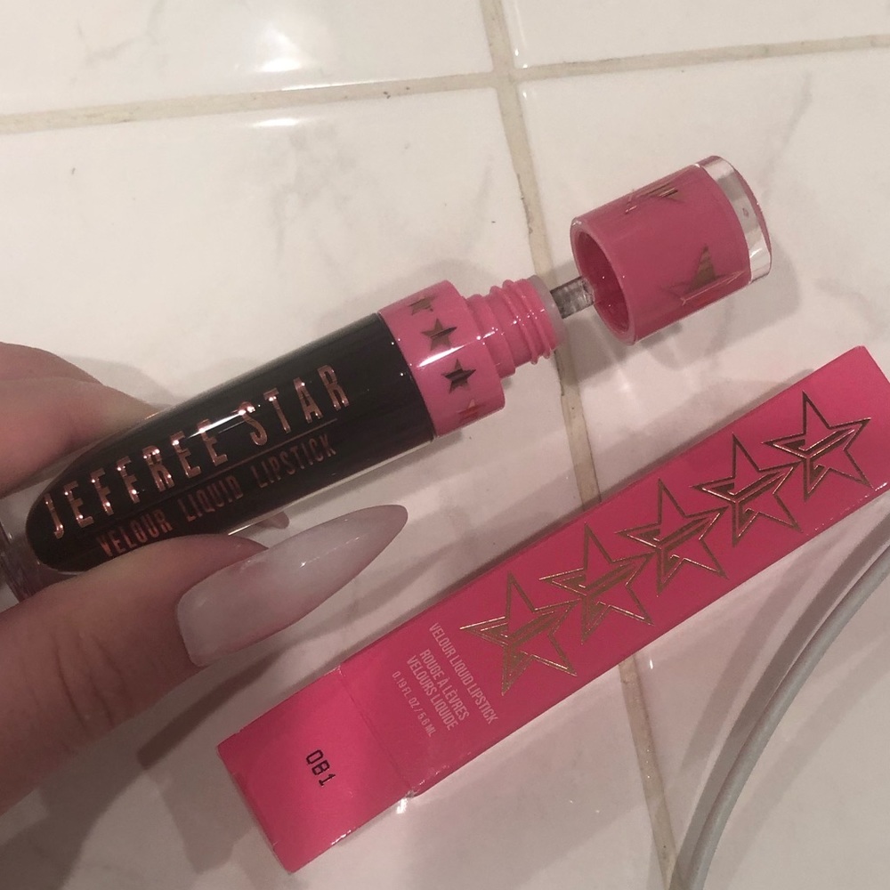 Jeffree Star Weirdo Velour Liquid Lip